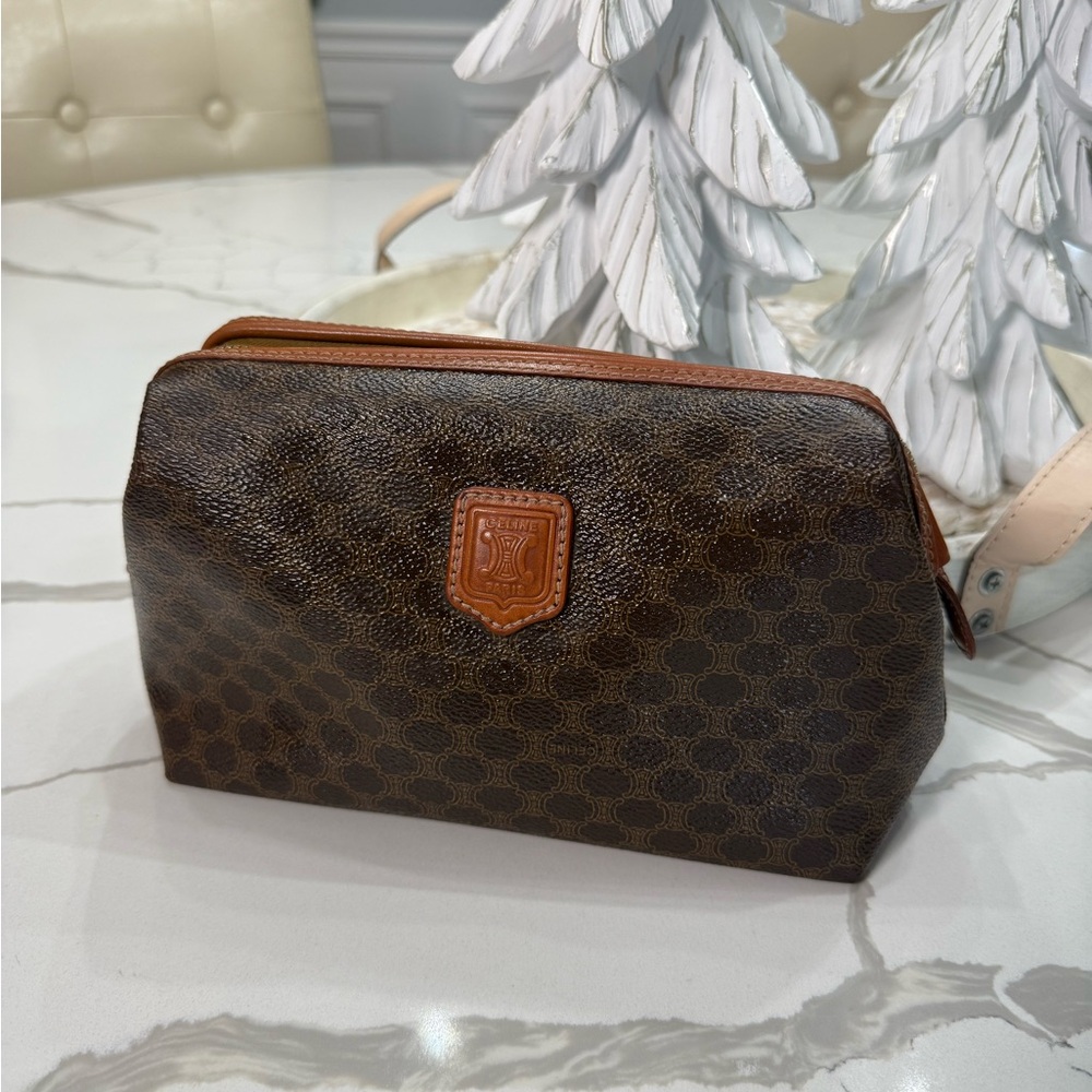 CELINE Macadam Triomphe COSMETIC Leather Pouch ✨